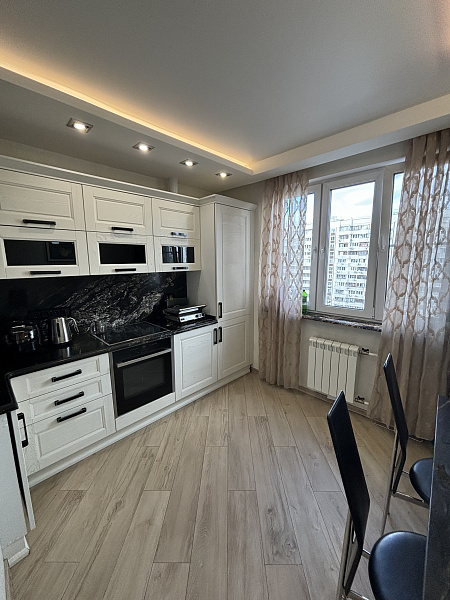 ул. Братиславская д.8, корп.1